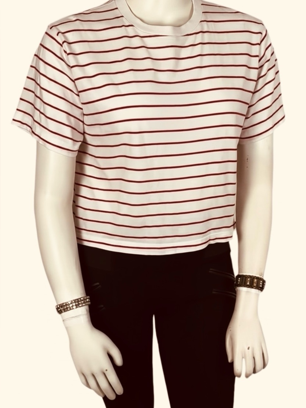 👛(ANY 2/$25) EAGLE Red Stripes on White Background Oversized Crop Top. Video